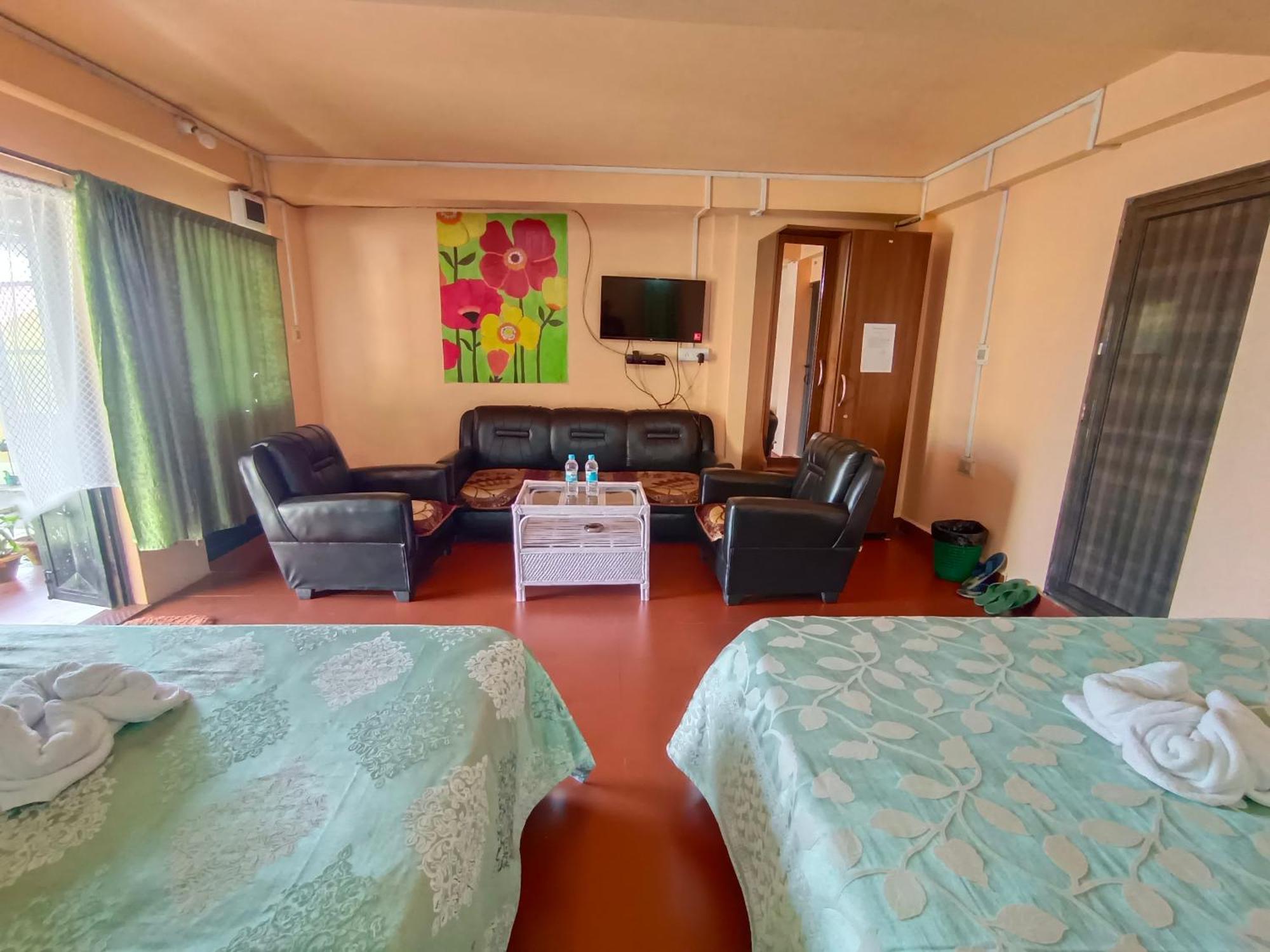 Serene Resort Cserrapundzsi Kültér fotó